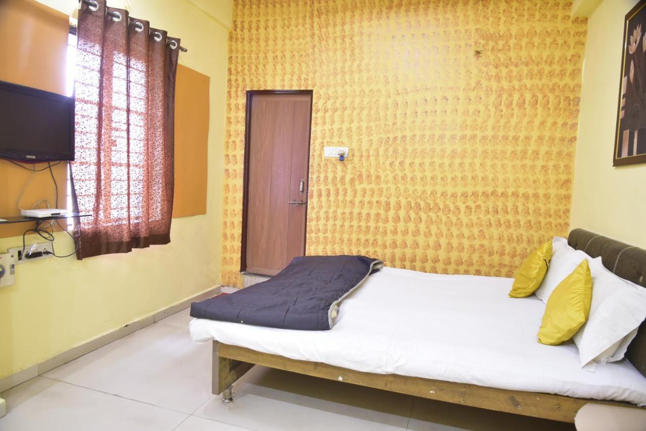 Hotel Drishti Inn Khapri Exterior photo